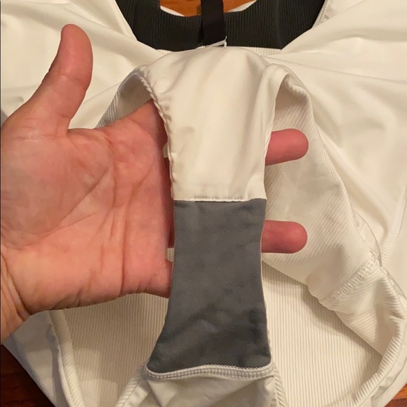 Hurley Women's Quick Dry Block Swimsuit Bodysuit - Picture 5 of 5